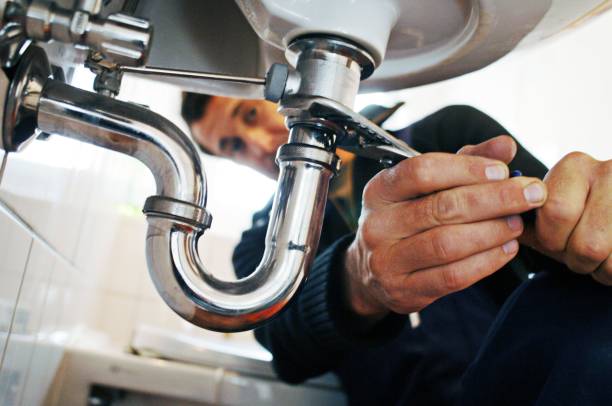 Best Emergency Plumber  in Wona Lake, IN